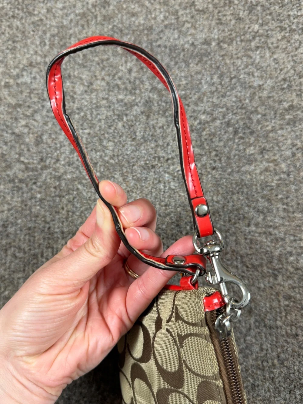 Coach‎ Canvas Signature Monogram Wristlet Zip Wallet Red Patent Leather Trim Y2K